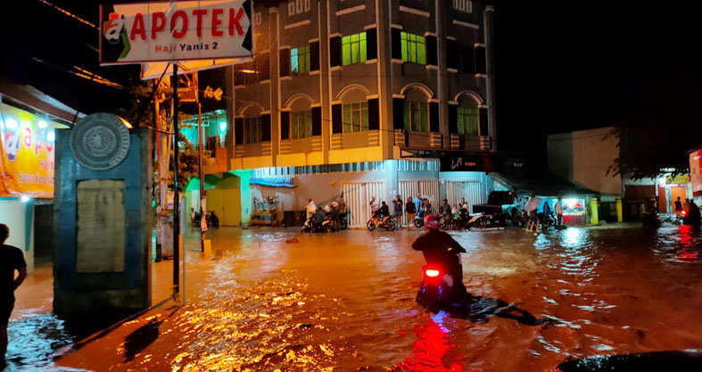 Banjir Bandang Menghantam Kec. Pardasuka Kab. Pringsewu Lampung
