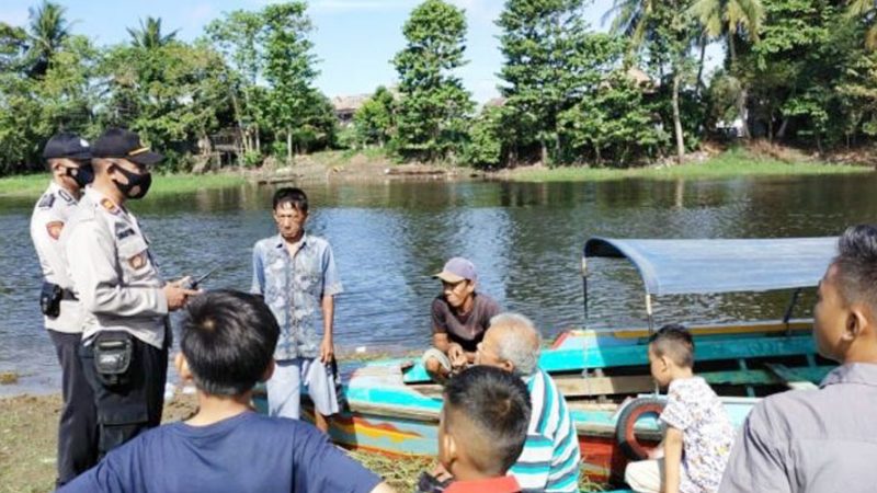 Polres Ogan Ilir Minta Pengemudi Kapal Tidak Menarik Penumpang Hindari Kerumunan
