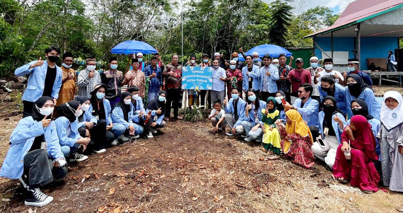 Pembuatan dan Peresmian Taman Pendidikan di Kabupaten Kubu Raya