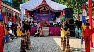 Perpisahan Berbudaya, Siswa SDN Karang Tengah 02 Pentaskan Degung Sunda Tanpa Saweran