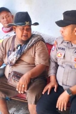 Bhabinkamtibmas Jatitujuh Sambangi Warga, Perkuat Kamtibmas dari Akar Rumput