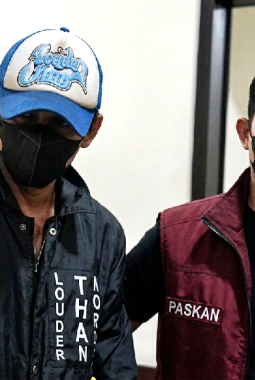 Tiga Kali Terjerat Narkoba: Aktor Revaldo Kembali Ditangkap, Sabu dan Ganja Disita
