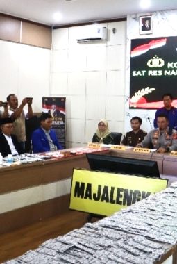 Polres Majalengka Ungkap 5 Kasus Narkoba, 5 Pengedar Ditangkap dan 51 Gram Sabu Disita