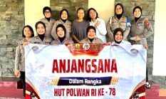 Bentuk Kepedulian, Polwan Polda Jabar Besuk Purnawirawan dan Anggota Sakit di Bandung-Sumedan