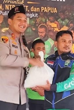 Kapolres Wonosobo dan 120 Driver Ojol Gelar Doa Bersama untuk Keselamatan Negeri