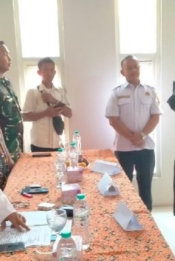 Perangkat Desa Baru Resmi Dilantik, Kuwu Kedongdong Kidul Tekankan Profesionalisme dan Pelayanan Masyarakat