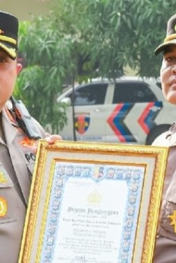 Borong Dua Penghargaan, Kinerja Polresta Cirebon Sabet Predikat Terbaik