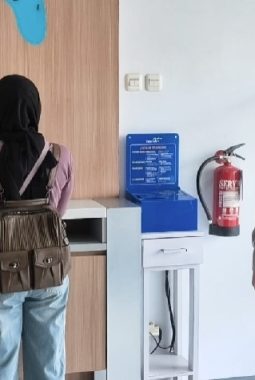 Patroli Siang Polsek Cikijing, Ciptakan Rasa Aman di Tengah Aktivitas Warga