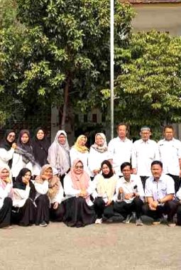 Wujudkan Sekolah Ramah Anak, SMAN 1 Klari Gelar IHT dan Hadirkan Psikolog